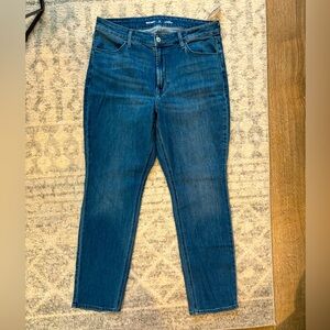 🌟🌟NWT Old Navy WOW Jeans 👖